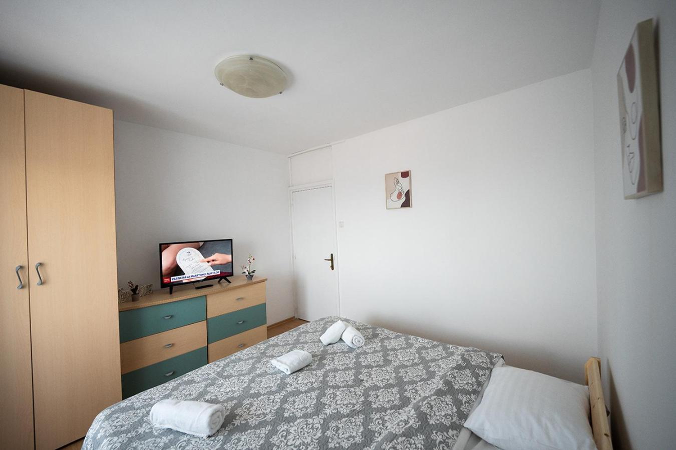 Aurel Vlaicu Apartment- Gara Брашов Екстер'єр фото